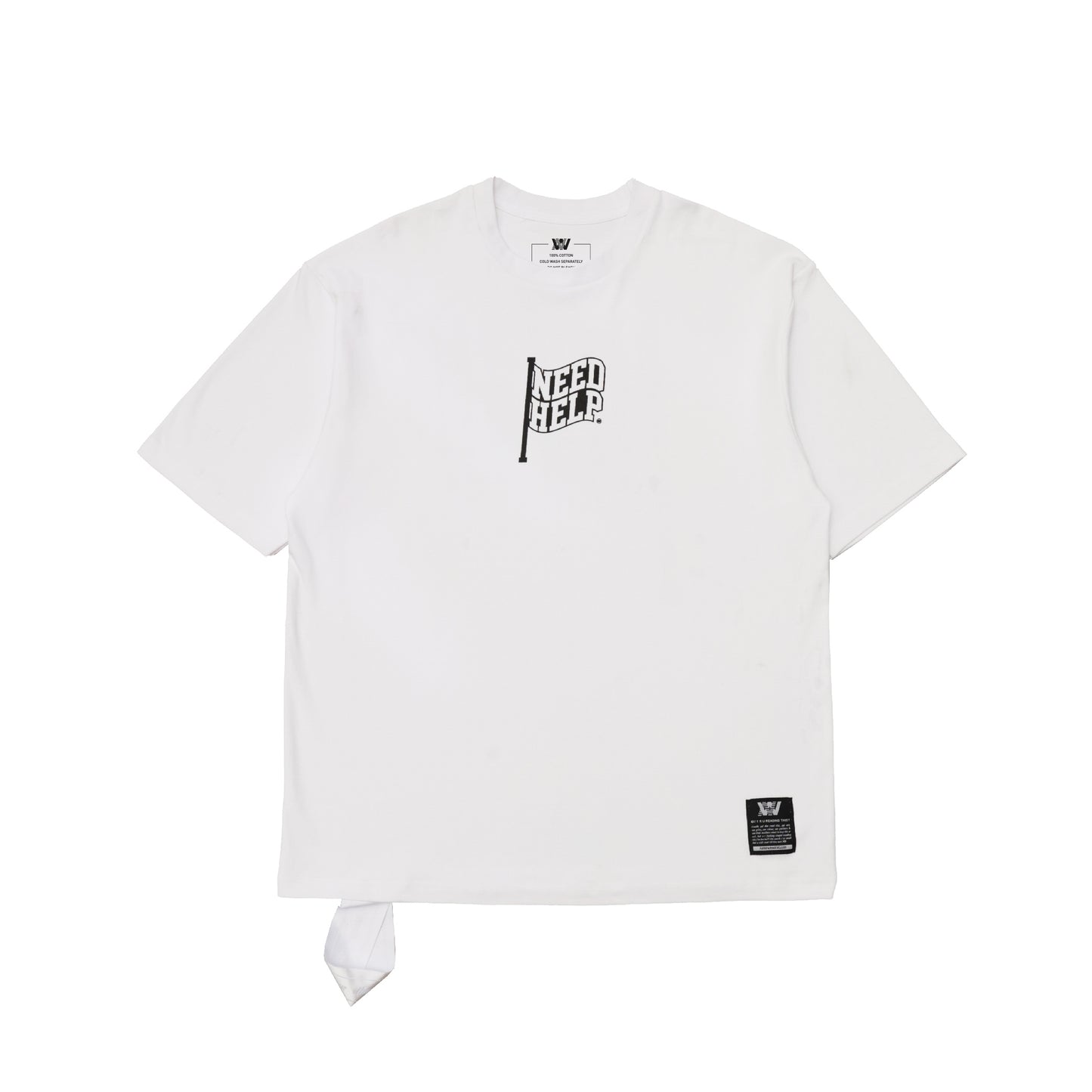「I NEED HELP」黑白旗精神主題白色 TEE｜NW「I NEED HELP」Black & White Flag Spirit-Themed WHITE TEE